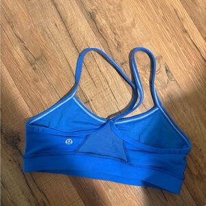 lululemon athletica Women's Blue Energy Sports Bra